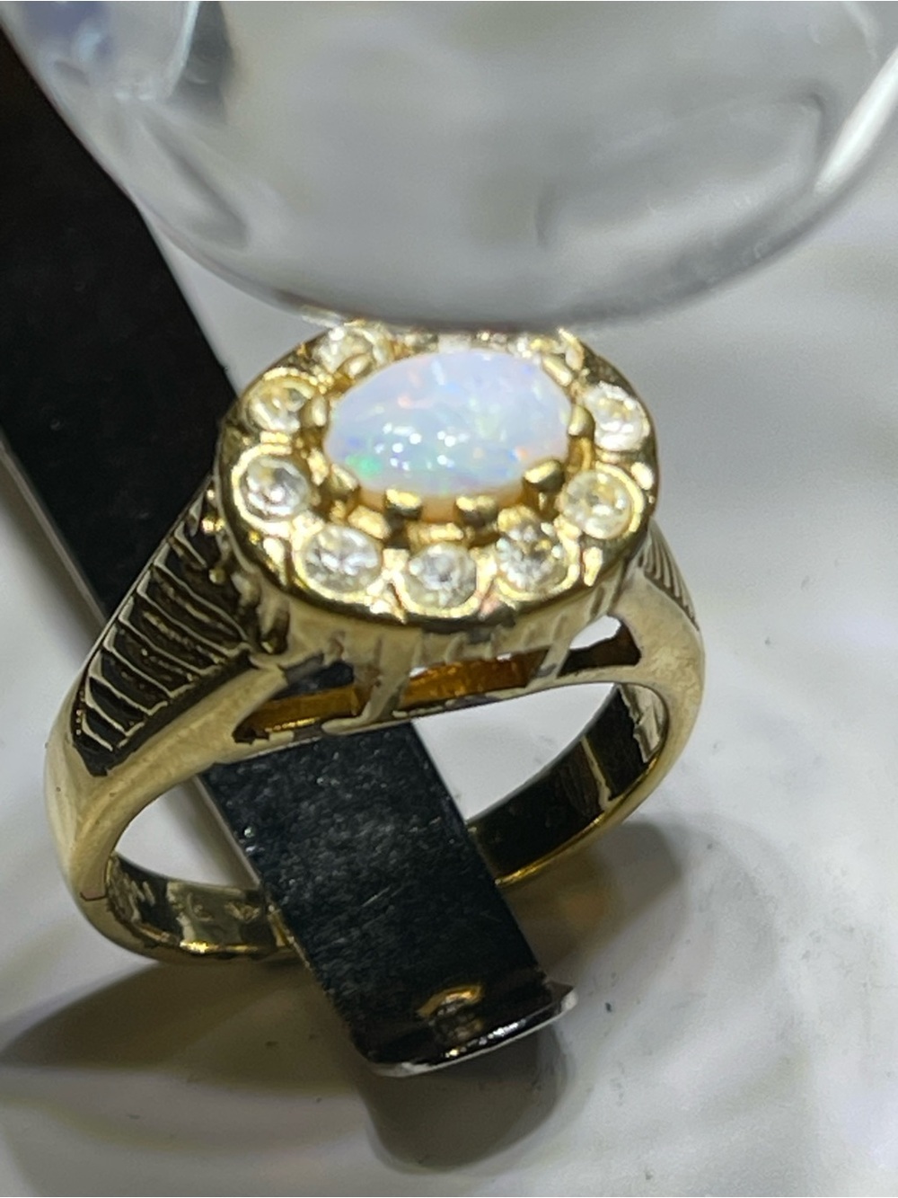 Vintage 18Kt GE Opal halo Cocktail Ring Sz 8 / 6g/ Clear Rhinestones